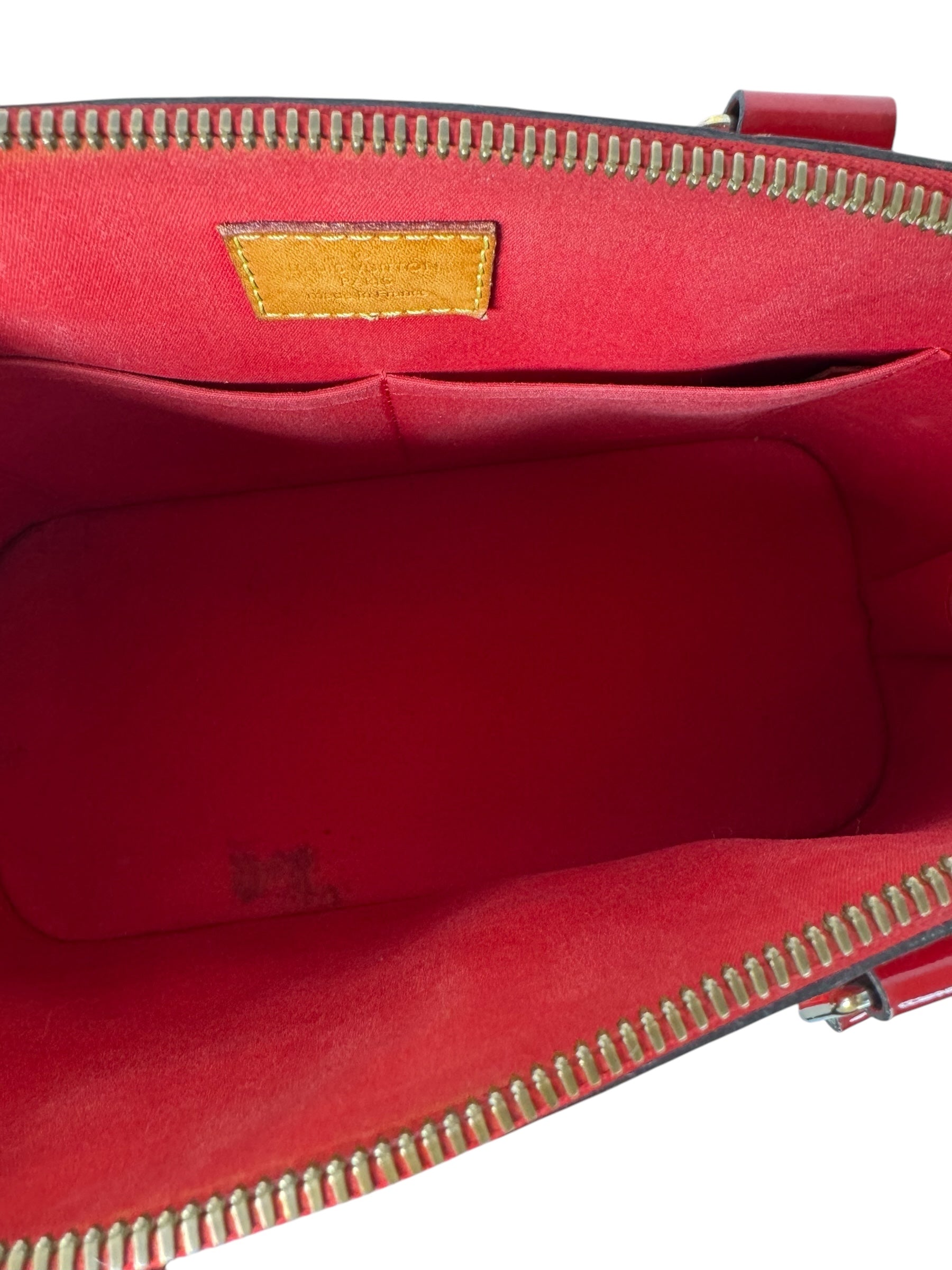 Louis Vuitton Vernis Red Alma